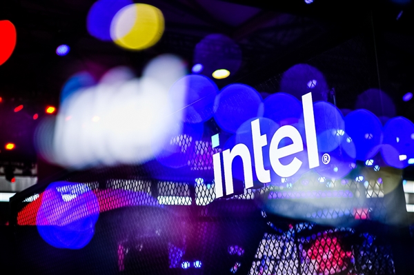 重要到不能倒！美国考虑抢救Intel：进一步提供额外援助