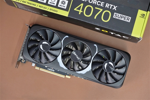 超级IP破次元壁！索泰RTX 4070 SUPER 12GB毒液联名显卡图赏