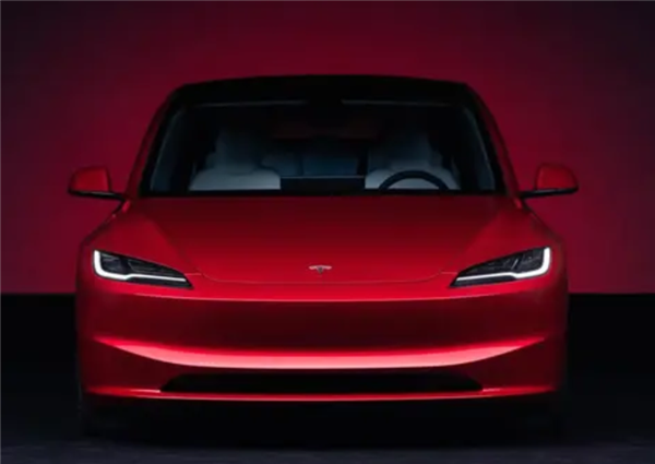 涨价3600元23.55万元起！新款特斯拉Model 3后驱版上市