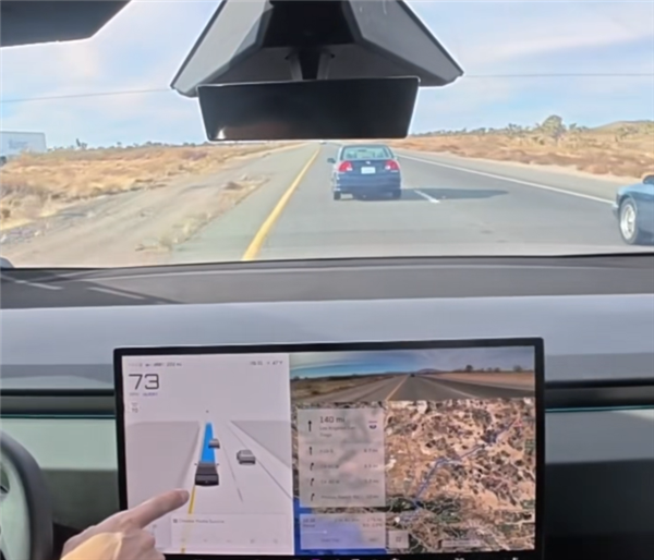陈震实测特斯拉Cybertruck FSD：在美国肯定第一 但跟中国车比就一般